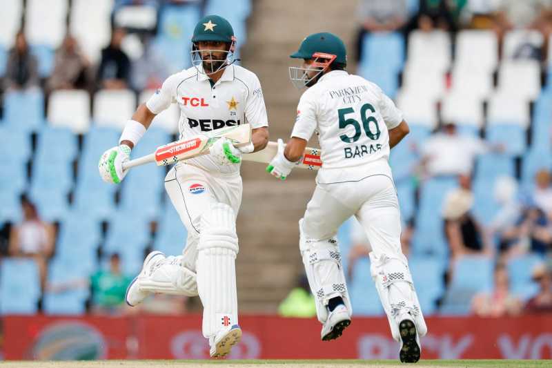 Pakistan Narrow the Gap After South Africa's Handy Lead on Day two in